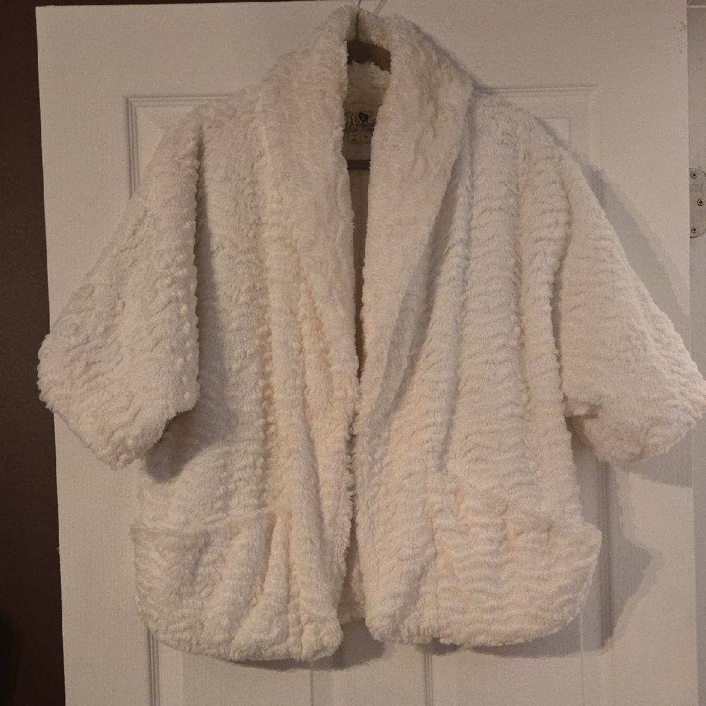 Luxe Cropped Faux Fur Dolman Sleeve Jacket